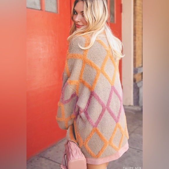 KORI Diamond Pattern Plush Coatigan Sweater - Picture 5 of 10